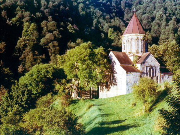 Հաղարծնի վանք